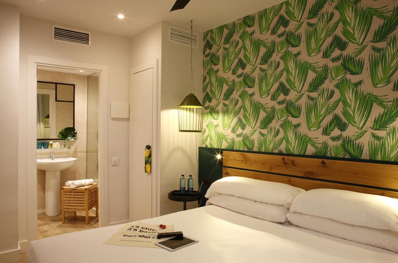 Economy Double or Twin Room,738875110:JPEG